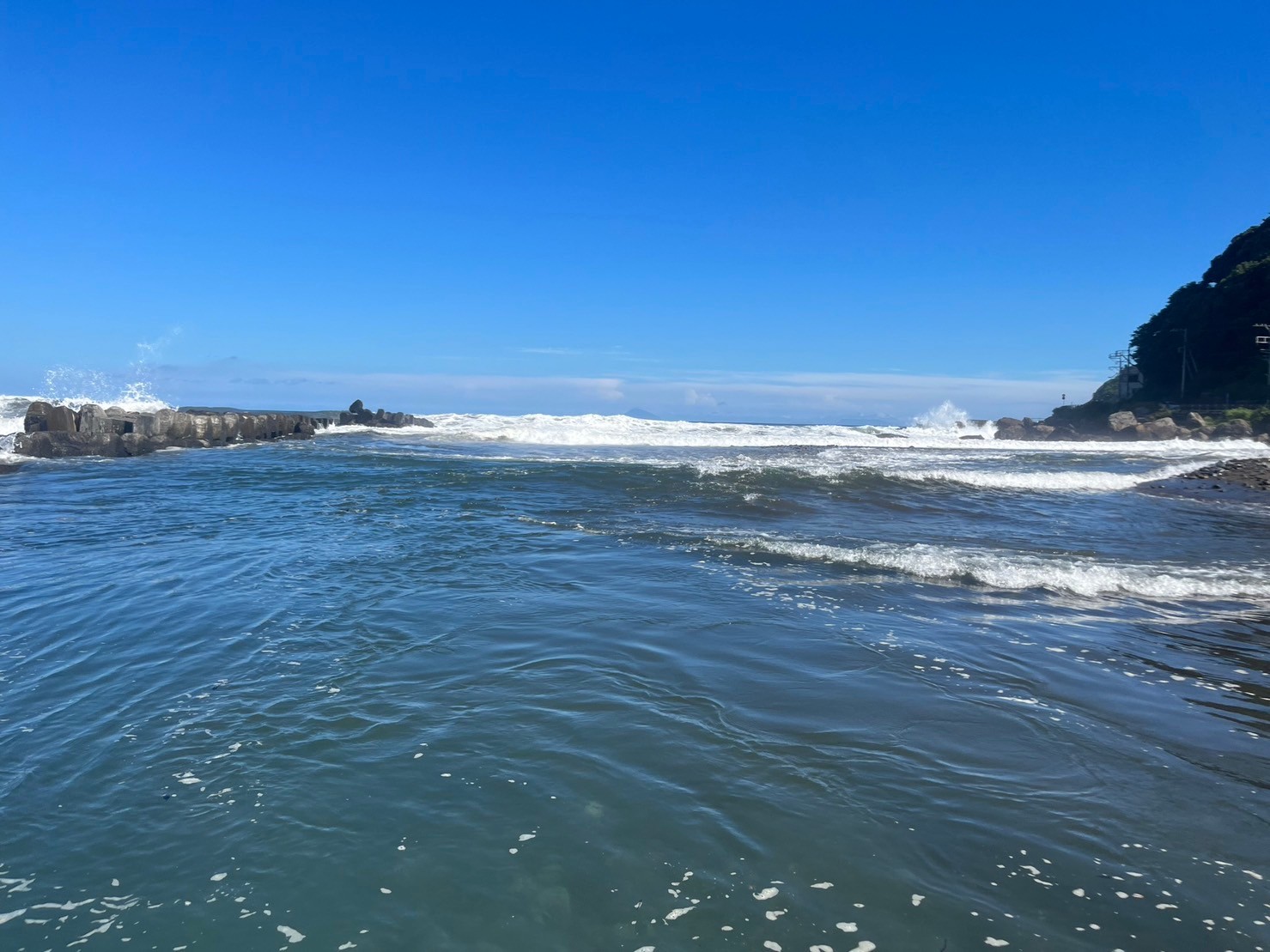 河津川　海との境目